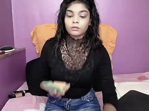 indianicon23 online show from April 10, 2026, 6:18 am