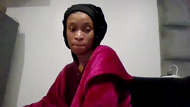 Snapshot of Mimirosexxx chatting on May 11, 2026, 7:33 pm Mimirosexxx online show from May 11, 2026, 7:33 pm