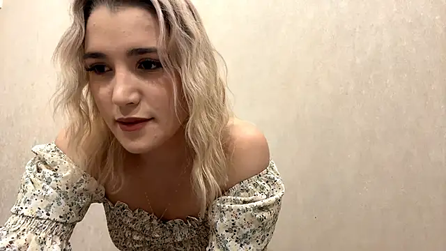 Snapshot of MerryVideo chatting on February 26, 2026, 9:14 pm MerryVideo online show from February 26, 2026, 9:14 pm