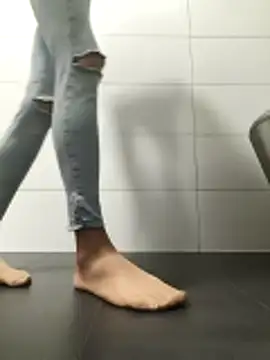 Wdamskiejbieliznie online show from March 11, 2026, 9:26 am