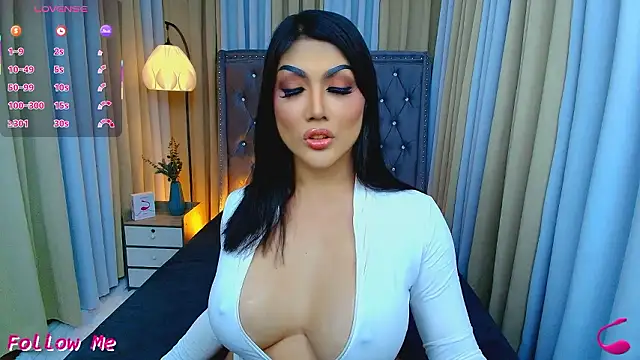 Laureen Hilton online show from March 22, 2026, 11:46 am