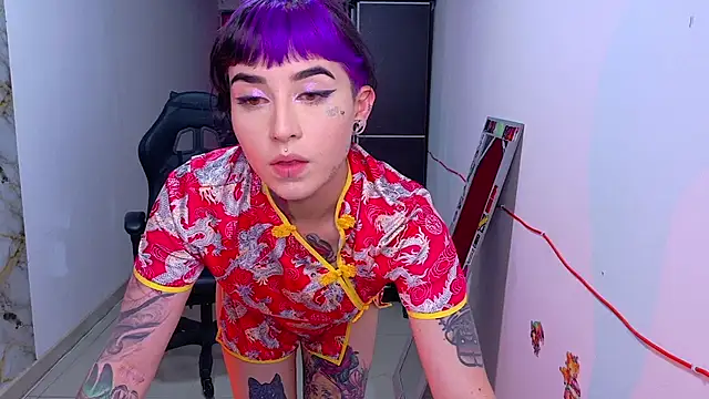 Snapshot of nova_kitttyy chatting on April 17, 2026, 5:10 am nova kitttyy online show from April 17, 2026, 5:10 am