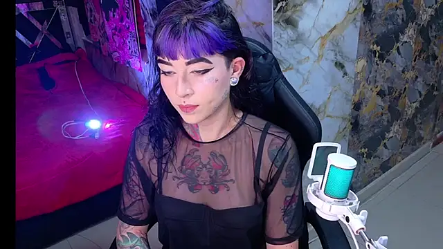 Snapshot of nova_kitttyy chatting on June 5, 2026, 2:51 am nova kitttyy online show from June 5, 2026, 2:51 am