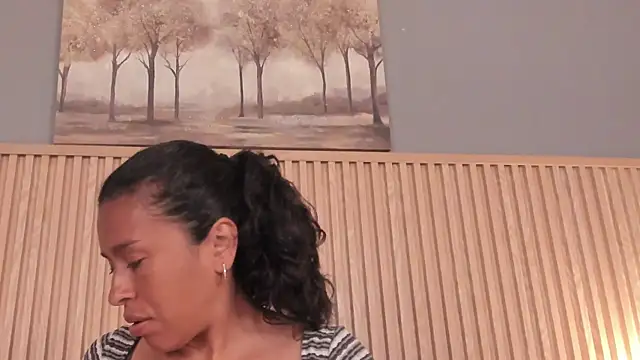 Snapshot of samantha_duart3 chatting on July 16, 2026, 12:33 pm samantha duart3 online show from July 16, 2026, 12:33 pm