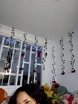 Snapshot of IncognitoLive1 chatting on February 27, 2026, 11:27 pm IncognitoLive1 online show from February 27, 2026, 11:27 pm