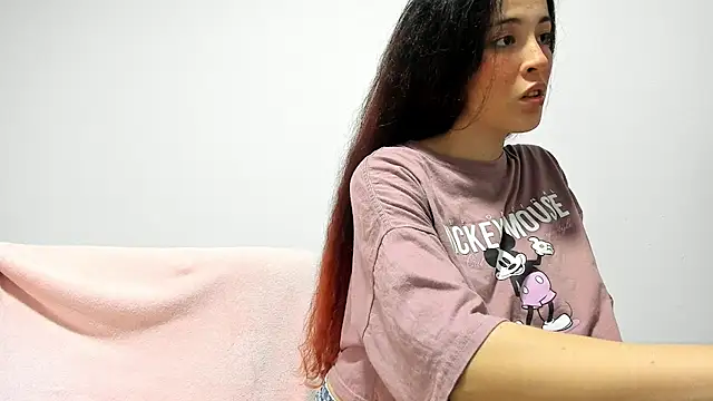 Snapshot of angela_md1 chatting on June 20, 2026, 4:48 am angela md1 online show from June 20, 2026, 4:48 am