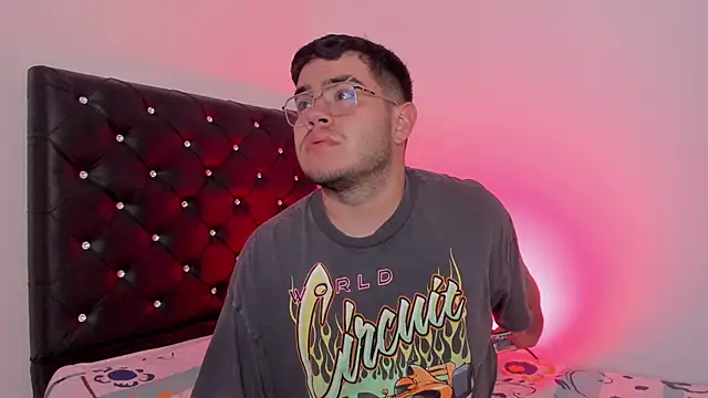 Joseph connor5 online show from March 1, 2026, 1:40 am