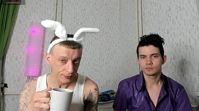 Tomassmitty online show from April 14, 2026, 5:52 pm