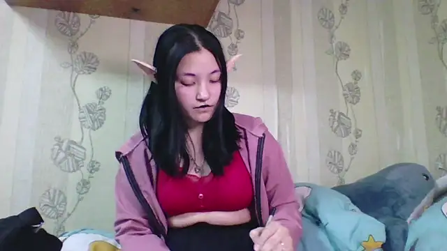 yourcutevikki online show from February 22, 2026, 5:11 pm