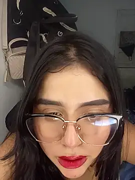 Snapshot of mila_quin chatting on May 6, 2026, 5:25 am mila quin online show from May 6, 2026, 5:25 am