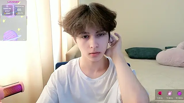  LukaHayes  online show from February 27, 2026, 10:04 am