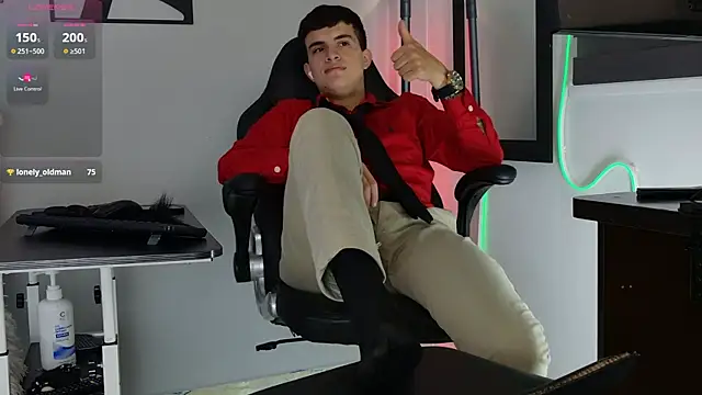 Snapshot of nico_pelusa chatting on February 24, 2026, 9:46 pm nico pelusa online show from February 24, 2026, 9:46 pm