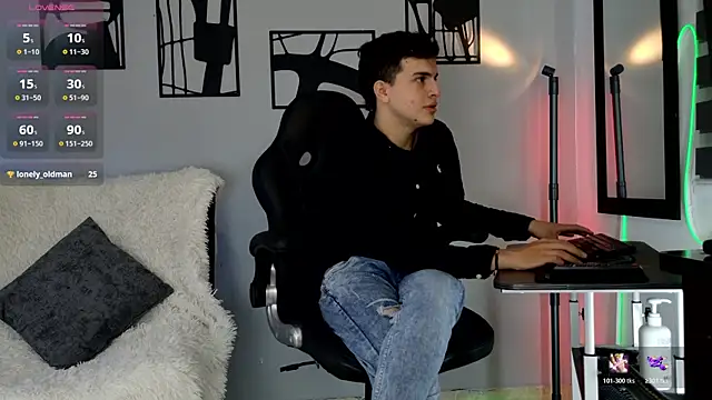 Snapshot of nico_pelusa chatting on February 25, 2026, 10:30 pm nico pelusa online show from February 25, 2026, 10:30 pm