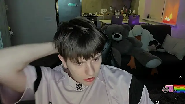 Snapshot of jimmie_hotty chatting on February 17, 2026, 7:09 pm jimmie hotty online show from February 17, 2026, 7:09 pm