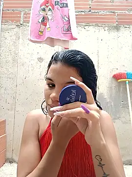 Little-Pussy19 online show from February 18, 2026, 6:59 pm