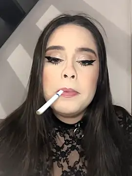 PutaYasmim online show from February 26, 2026, 11:37 pm