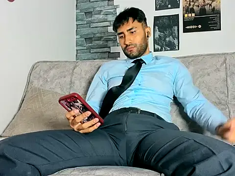Justdavid  online show from May 24, 2026, 11:21 pm