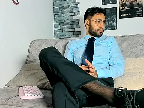 Justdavid  online show from May 29, 2026, 8:18 pm