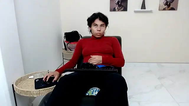 skinnysexy18 online show from March 31, 2026, 6:08 pm