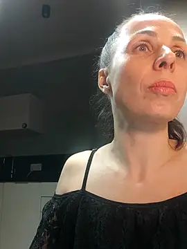 Snapshot of On_ViBE chatting on March 1, 2026, 7:38 pm On ViBE online show from March 1, 2026, 7:38 pm