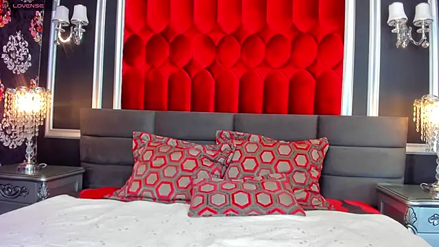 Snapshot of ElizabethObrien chatting on February 22, 2026, 8:18 pm ElizabethObrien online show from February 22, 2026, 8:18 pm