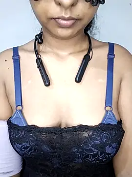 Snapshot of ASHANYA_JAYASOORIYA chatting on April 26, 2026, 2:53 am ASHANYA JAYASOORIYA online show from April 26, 2026, 2:53 am