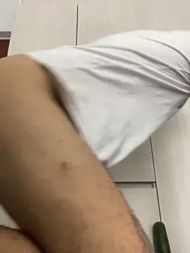 Snapshot of katasanz chatting on February 24, 2026, 1:36 am katasanz online show from February 24, 2026, 1:36 am