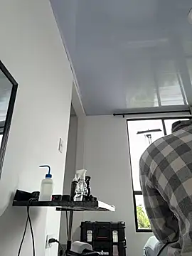 katasanz online show from April 15, 2026, 7:58 pm