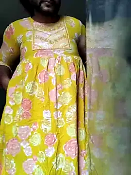 scrossdresser7 online show from February 20, 2026, 10:38 am