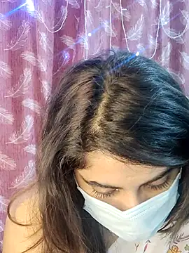 Snapshot of ISHA-STRIP chatting on March 22, 2026, 5:05 pm ISHA-STRIP online show from March 22, 2026, 5:05 pm