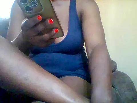 Snapshot of zee66658 chatting on May 13, 2026, 3:48 am zee66658 online show from May 13, 2026, 3:48 am