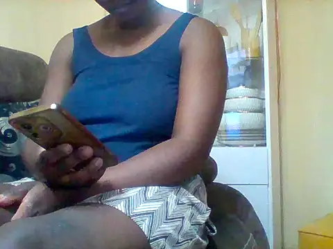Snapshot of zee66658 chatting on June 12, 2026, 9:25 pm zee66658 online show from June 12, 2026, 9:25 pm