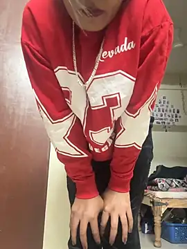 meenu cuties online show from March 27, 2026, 6:51 pm