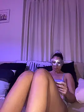 Snapshot of PrincessAnnita chatting on February 25, 2026, 6:06 pm PrincessAnnita online show from February 25, 2026, 6:06 pm