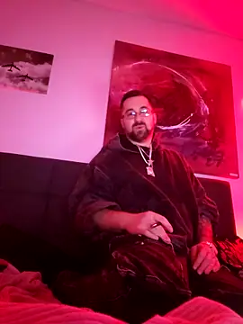 LargeLith online show from February 25, 2026, 12:09 am