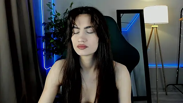 Snapshot of Adele_Lanea chatting on May 7, 2026, 12:38 am Adele Lanea online show from May 7, 2026, 12:38 am