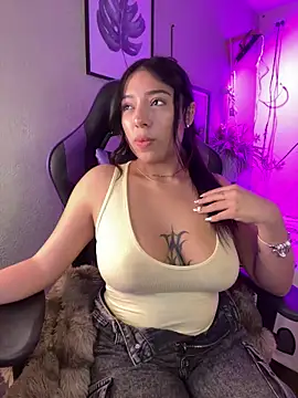 Snapshot of Pandorart_ chatting on June 15, 2026, 8:22 pm Pandorart online show from June 15, 2026, 8:22 pm