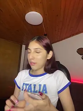 Snapshot of Maraia_pink18 chatting on February 26, 2026, 2:49 pm Maraia pink18 online show from February 26, 2026, 2:49 pm