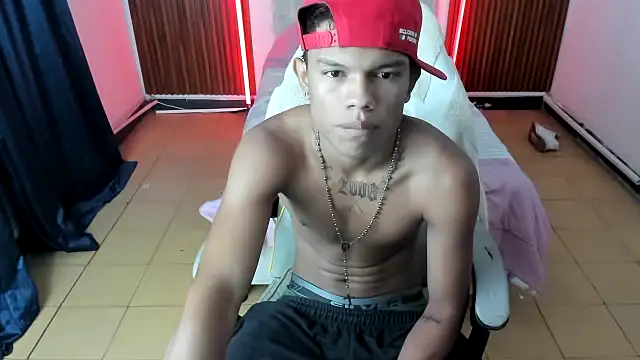 Snapshot of juan_mhata chatting on May 24, 2026, 12:37 am juan mhata online show from May 24, 2026, 12:37 am