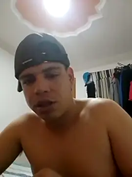 manhotxxx11 online show from June 25, 2026, 1:27 am