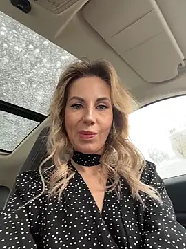 LisaMurr online show from March 2, 2026, 9:38 am