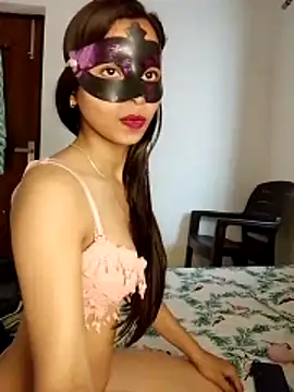 Snapshot of cute_girl_29 chatting on March 17, 2026, 7:44 am cute girl 29 online show from March 17, 2026, 7:44 am