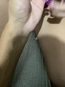 Snapshot of tuputa420 chatting on April 6, 2026, 5:41 am tuputa420 online show from April 6, 2026, 5:41 am