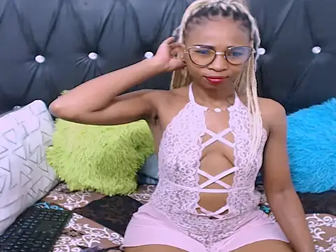 SassyyLadyKay online show from March 13, 2026, 9:27 am