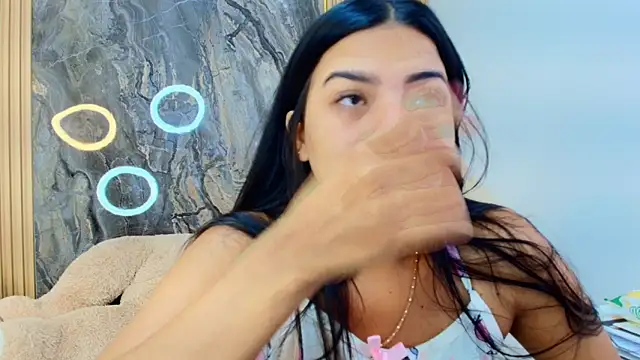 scarlett lumi online show from March 28, 2026, 1:22 pm