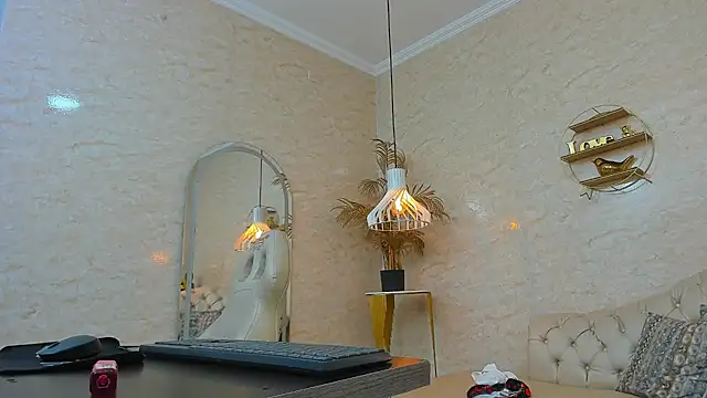 CAAMII SWEETT online show from March 21, 2026, 7:50 pm