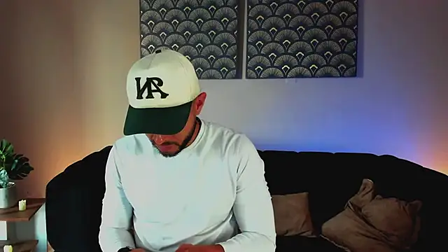 Daniel kingx online show from March 17, 2026, 1:58 pm