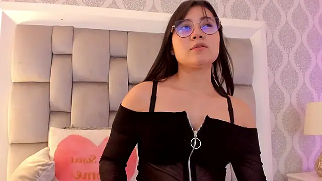 vero domplay online show from April 9, 2026, 6:30 am