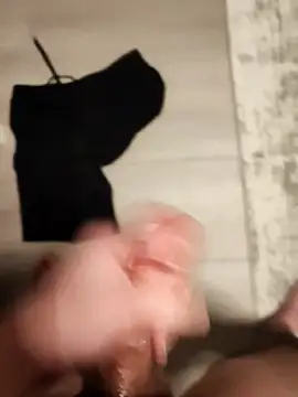 Marlon06  online show from April 24, 2026, 12:02 am