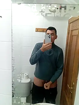 alexandrevictor6969 online show from February 22, 2026, 7:40 am